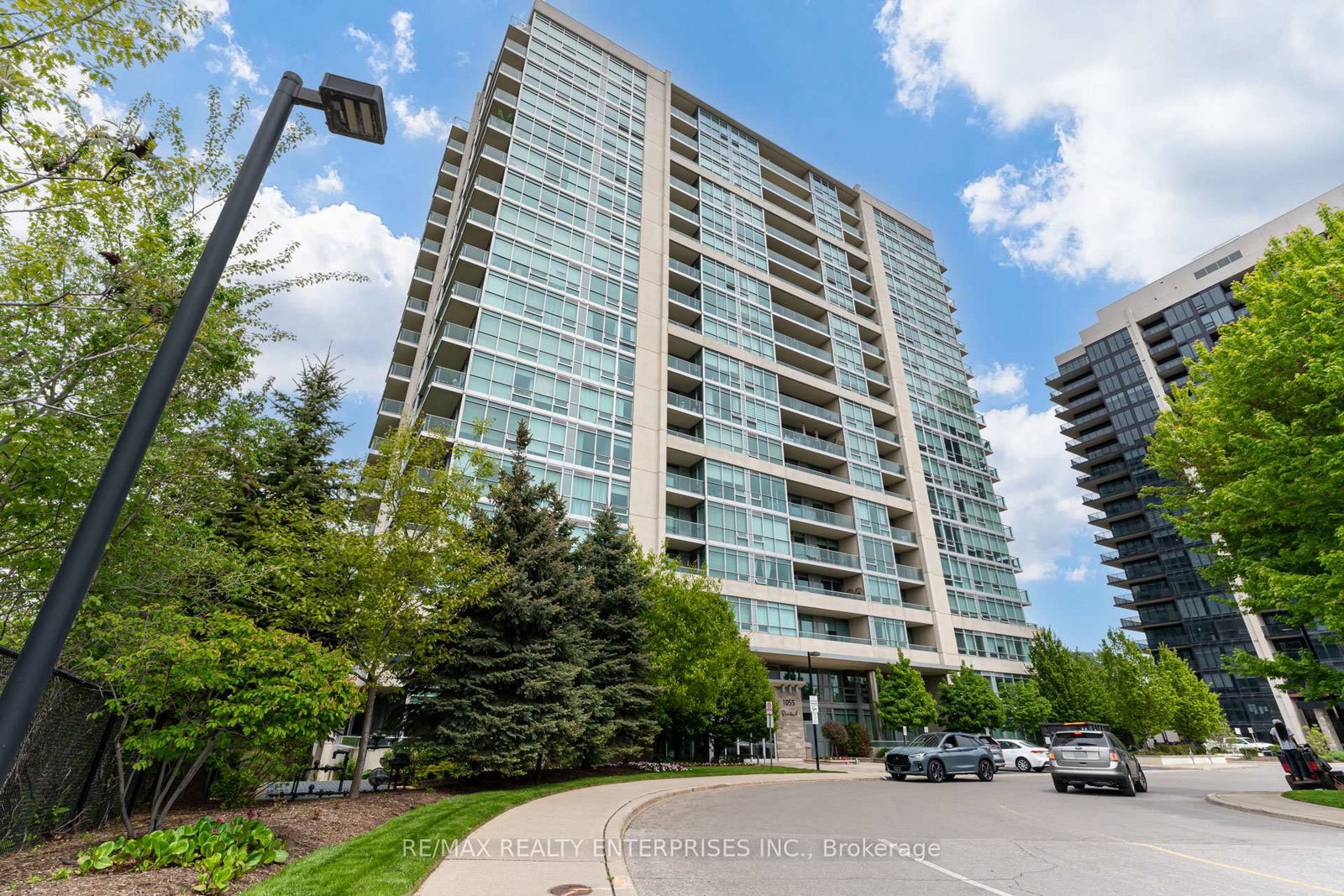 1055-southdown-road-mississauga-ontario-w12180034