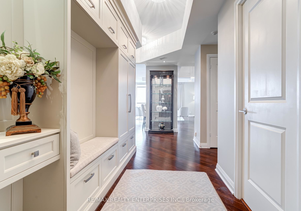 1055-southdown-road-mississauga-ontario-w12180034