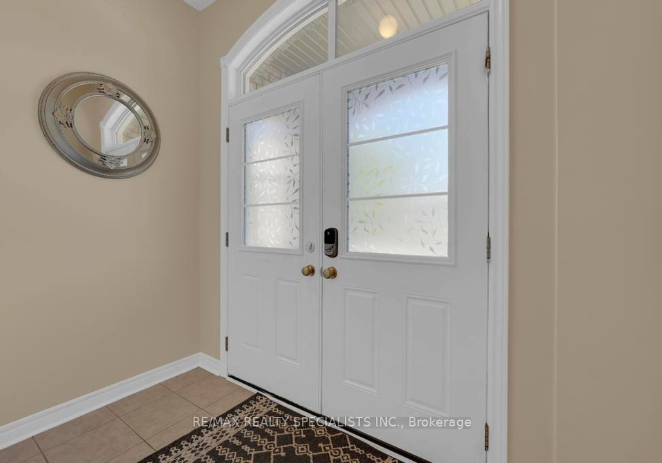 2437-old-brompton-way-oakville-ontario-w12180196