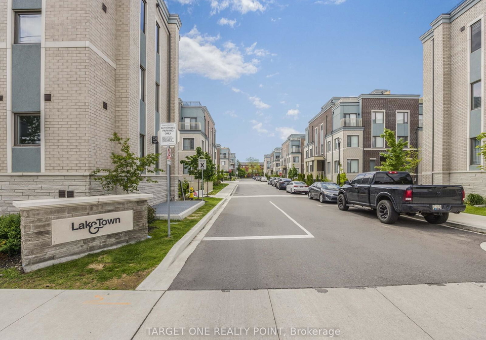 225-birmingham-street-etobicoke-ontario-w12180265