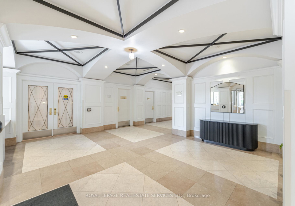 5229-dundas-street-w-etobicoke-ontario-w12180486