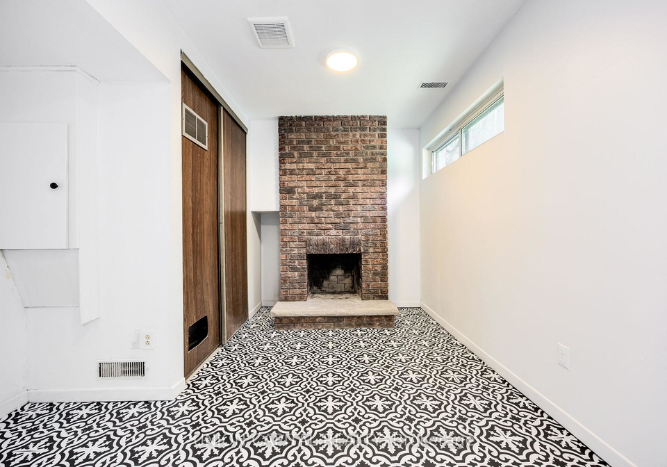 24-reid-drive-mississauga-ontario-w12181035