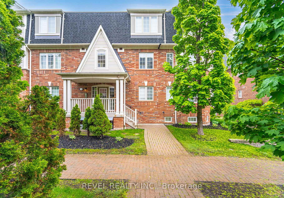 724-neighbourhood-circle-mississauga-ontario-w12181038