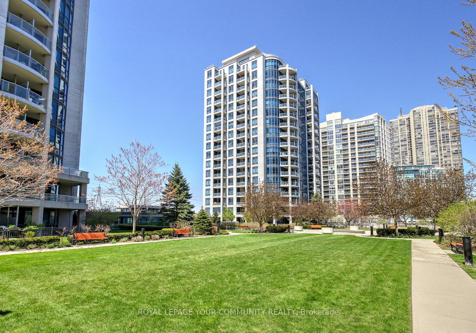 2083-lake-shore-boulevard-w-etobicoke-ontario-w12181454