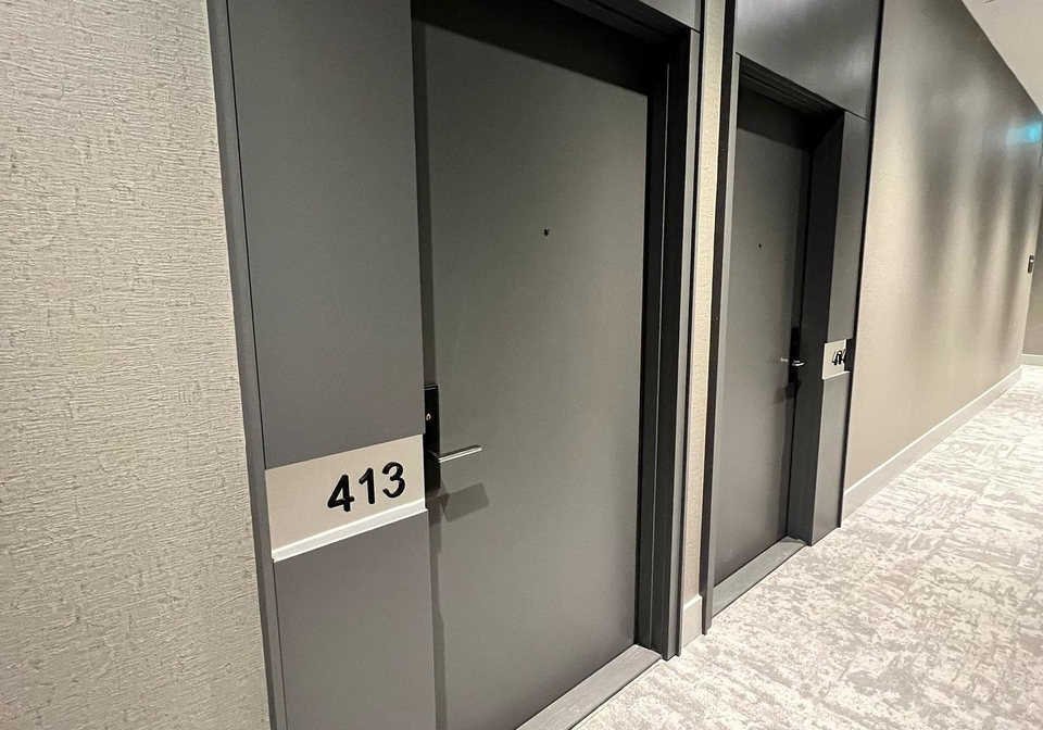285-dufferin-street-toronto-ontario-w12181770