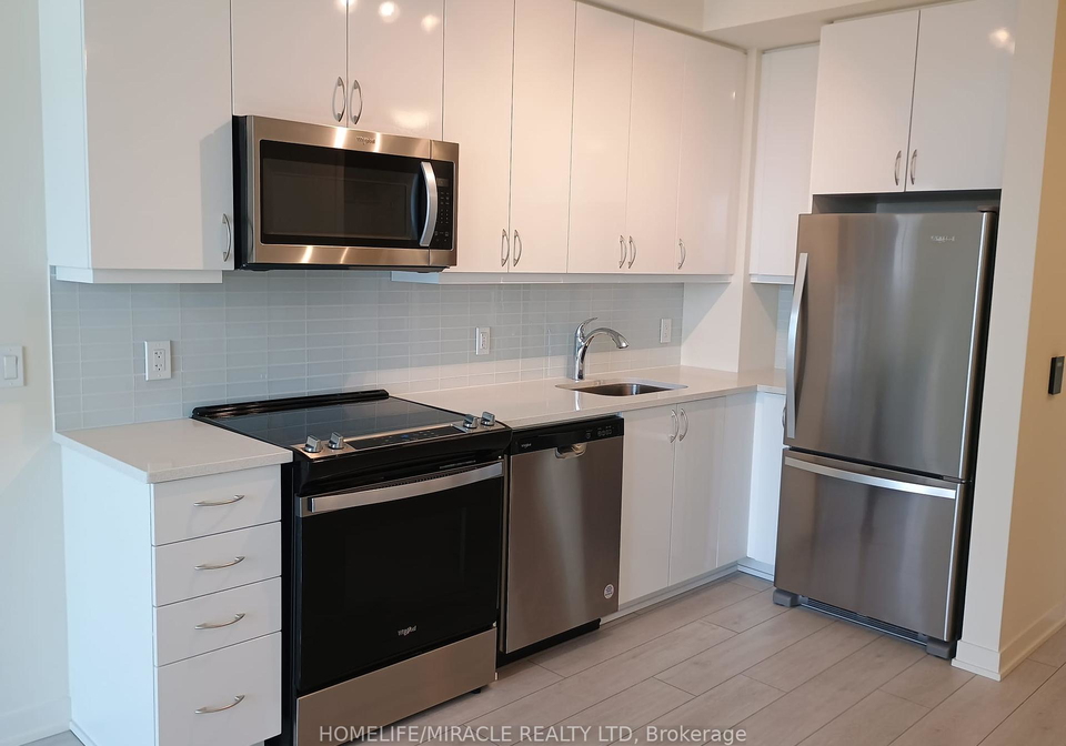 38-annie-craig-drive-etobicoke-ontario-w12181965