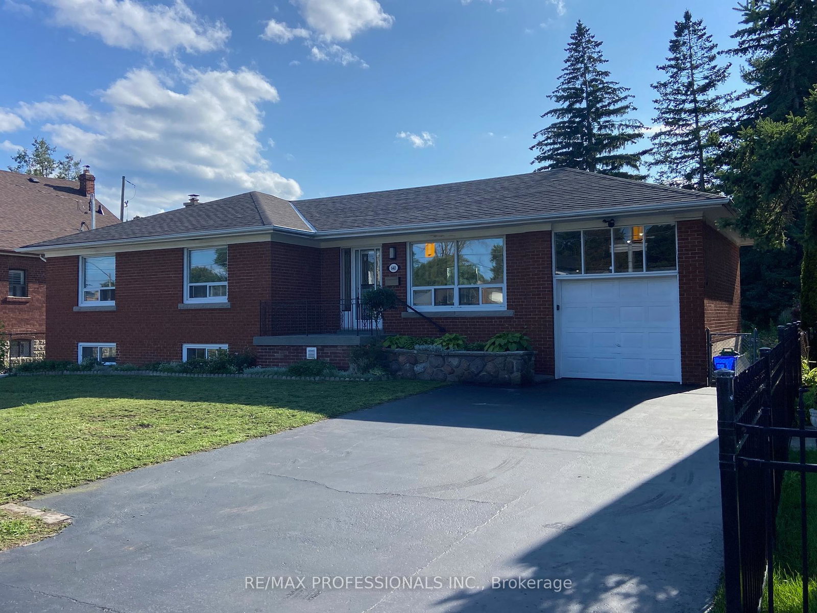 640-browns-line-etobicoke-ontario-w12182092