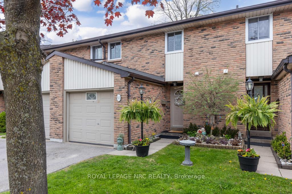 680-regency-court-burlington-ontario-w12182103
