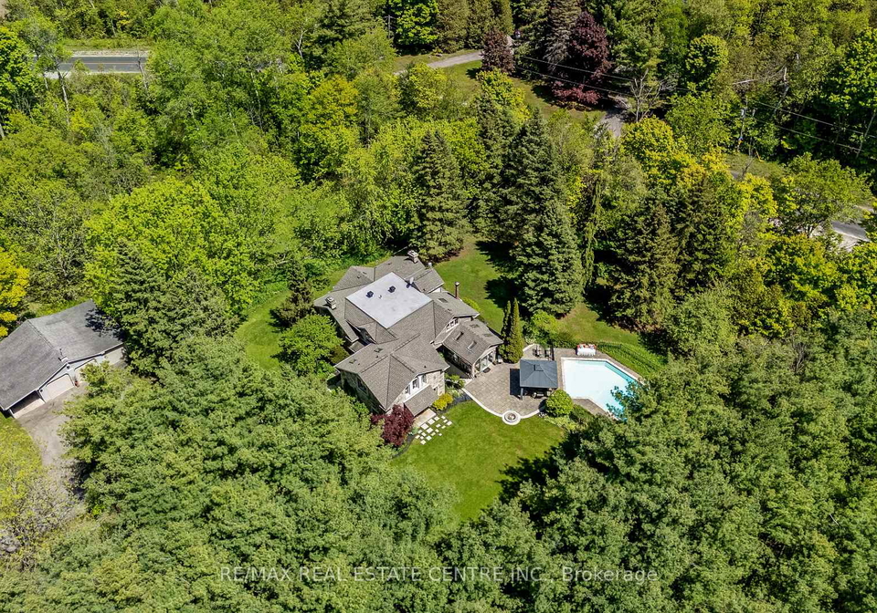 8492-canyon-road-milton-ontario-w12182243