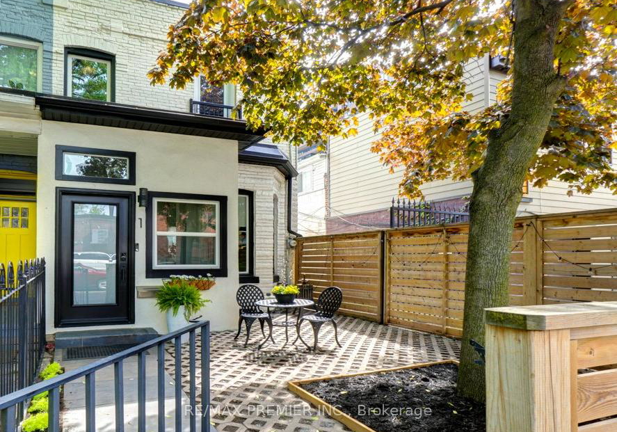 1-gwynne-avenue-toronto-ontario-w12182363