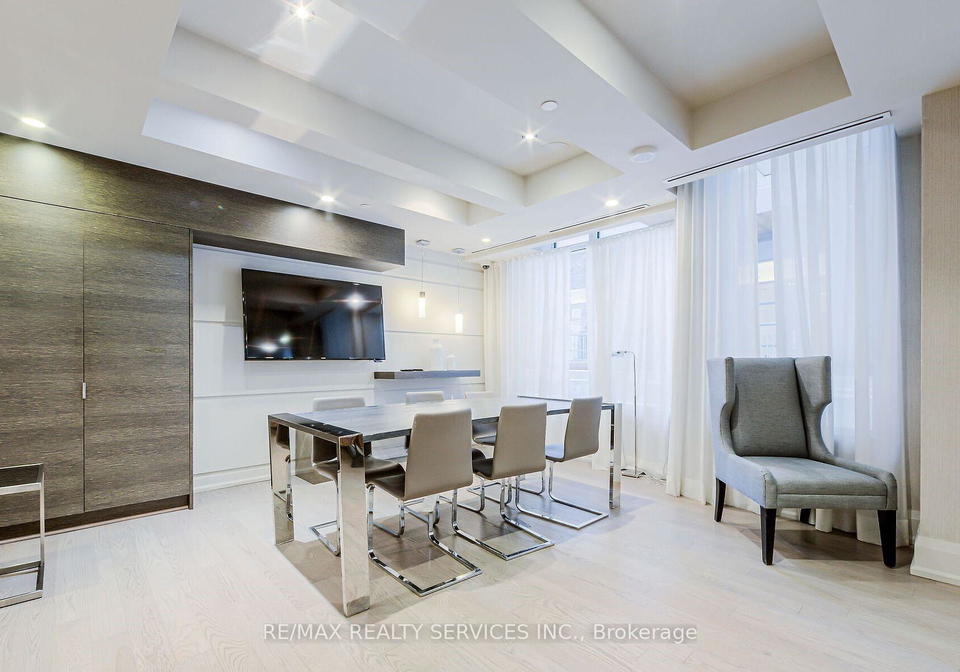 60-annie-craig-drive-etobicoke-ontario-w12182509