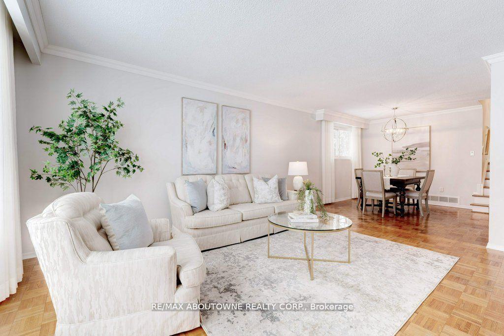 2334-wyandotte-drive-oakville-ontario-w12182606