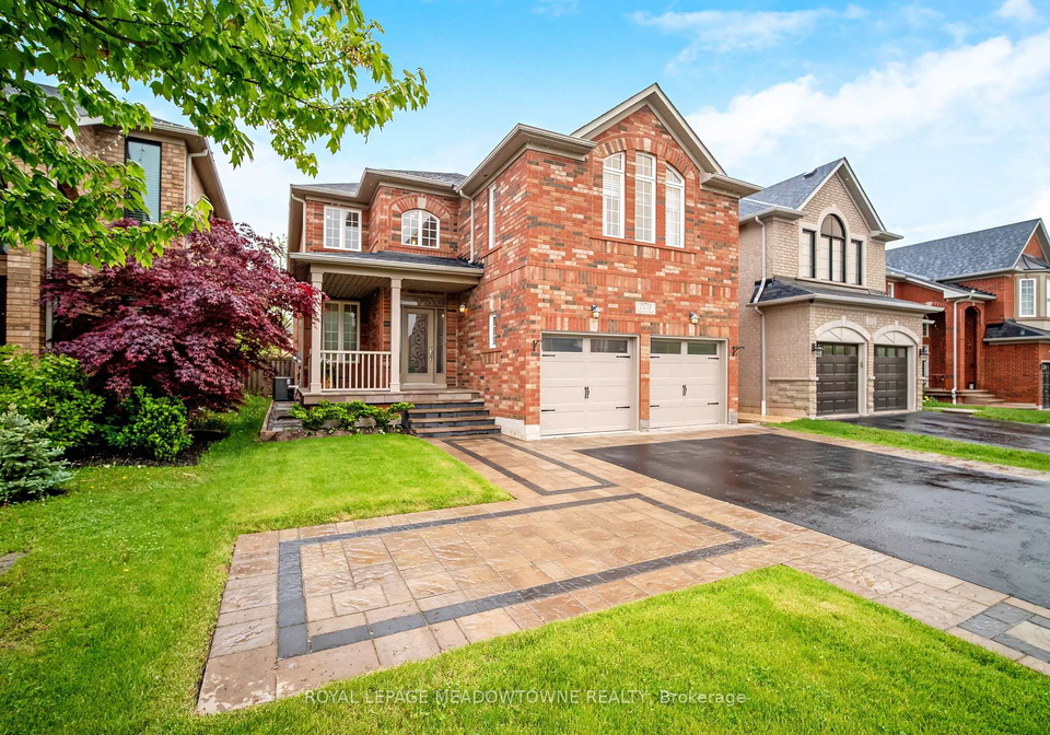 2120-pine-glen-road-oakville-ontario-w12182652