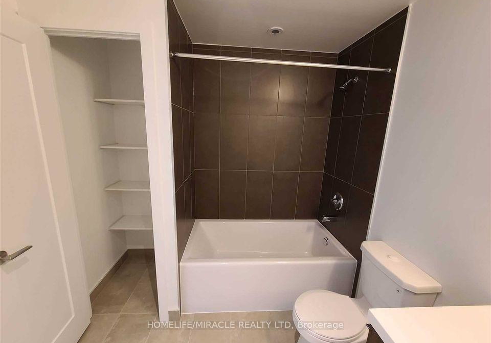 9-mabelle-avenue-etobicoke-ontario-w12182895