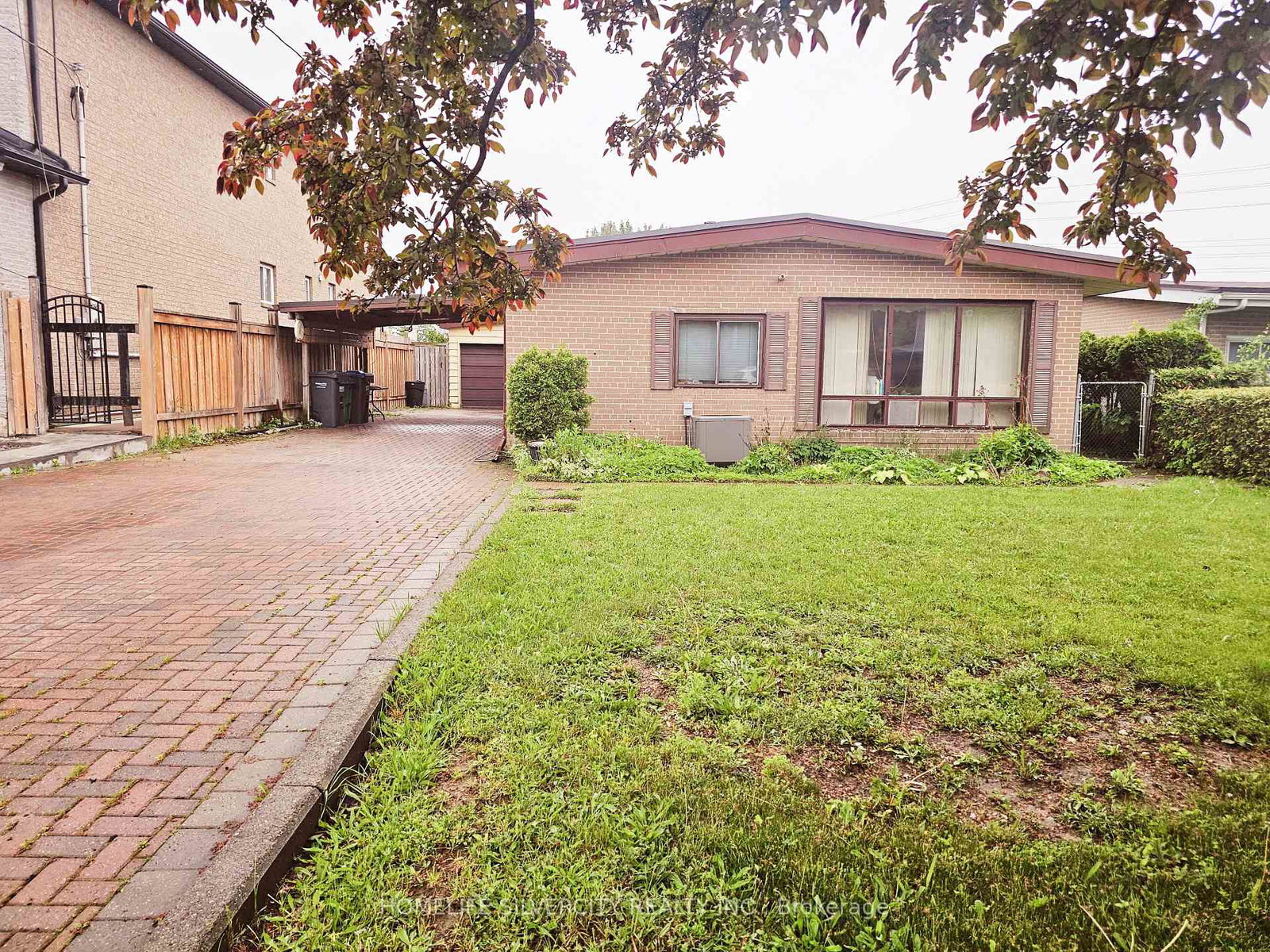 7496-homeside-gardens-mississauga-ontario-w12183004