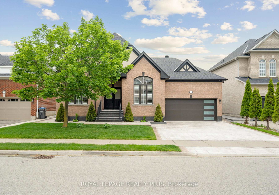 5-redearth-gate-brampton-ontario-w12183075