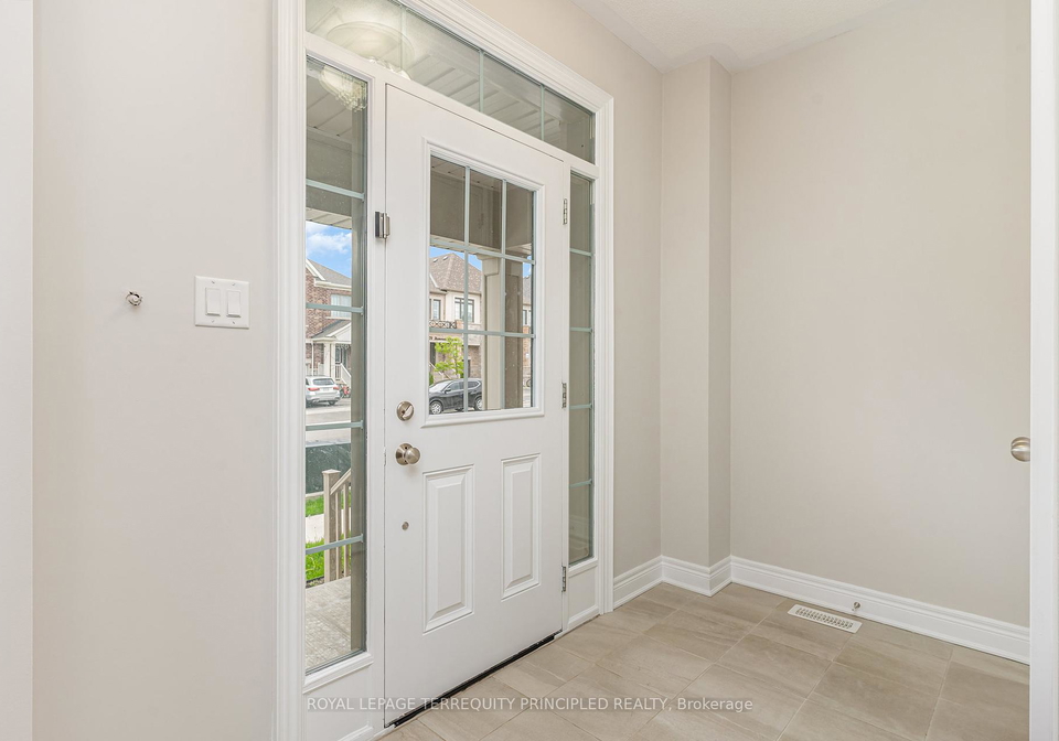 1135-hamman-way-milton-ontario-w12183177