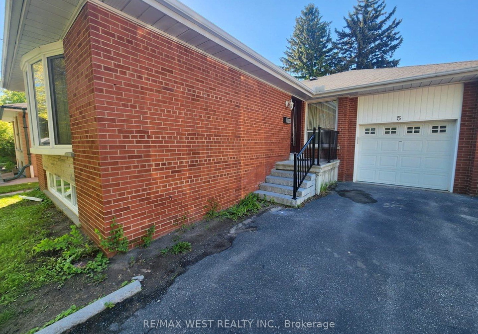 5-ludgate-drive-etobicoke-ontario-w12183197