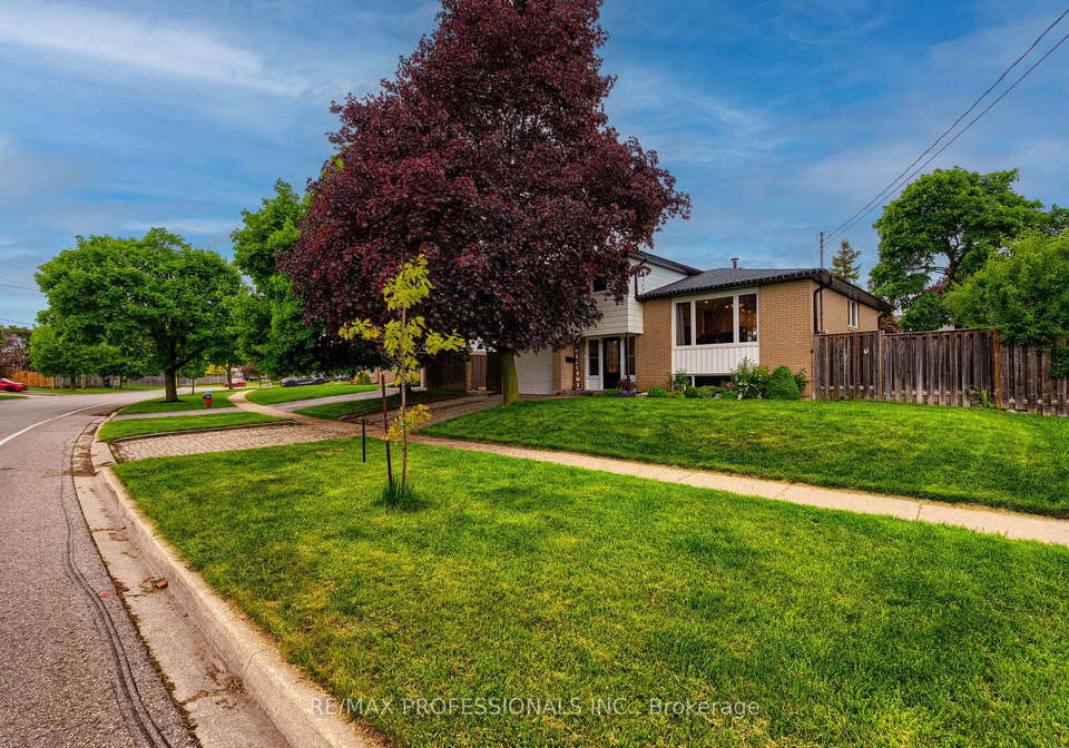 193-delrex-boulevard-halton-hills-ontario-w12183530