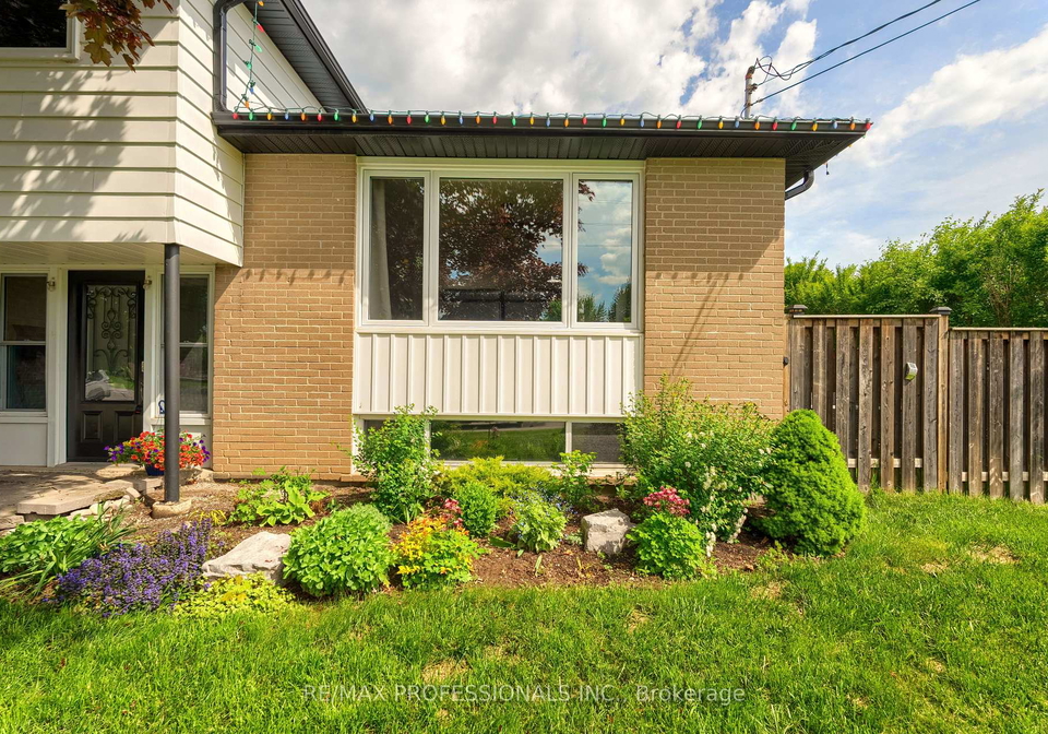193-delrex-boulevard-halton-hills-ontario-w12183530