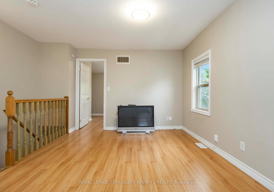 75-rosethorn-avenue-toronto-ontario-w12183805
