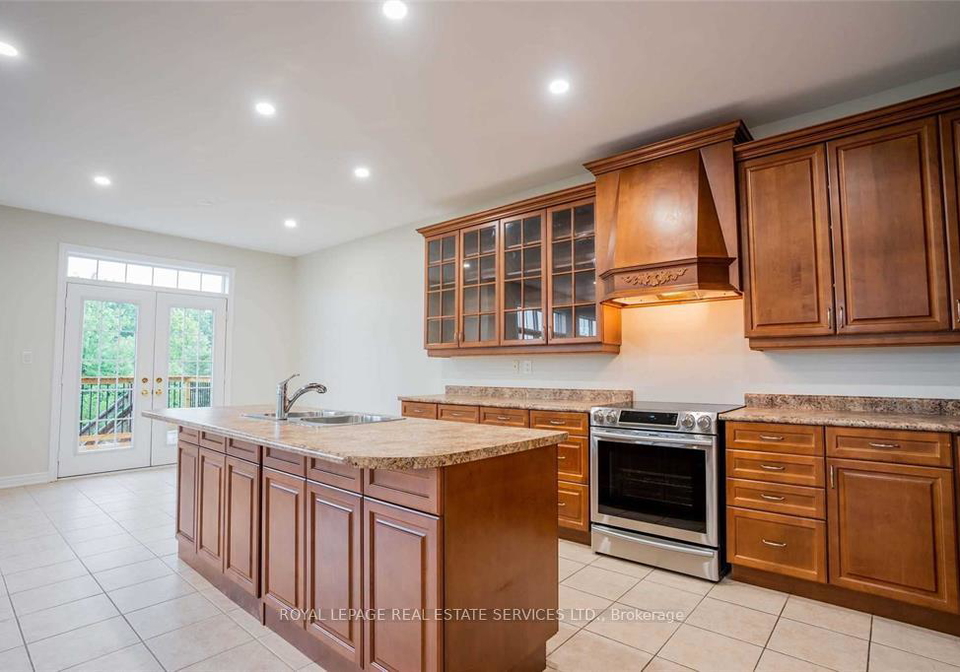 2420-valleyridge-drive-oakville-ontario-w12183824