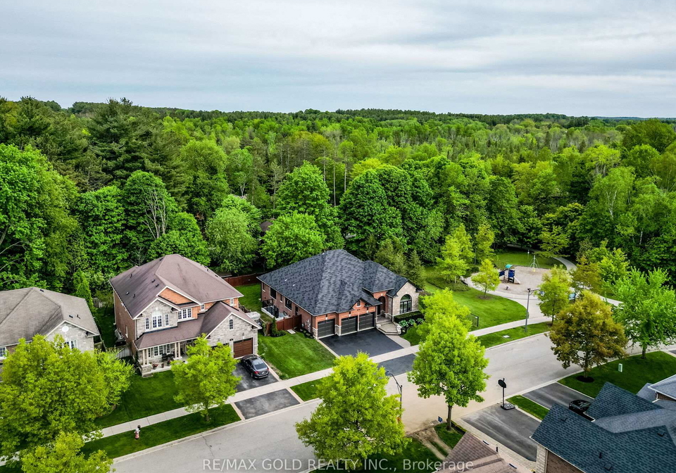 35-borland-crescent-caledon-ontario-w12183826