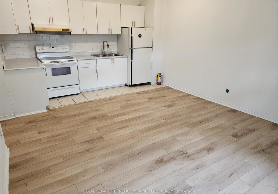 1400-queen-street-w-toronto-ontario-w12184117