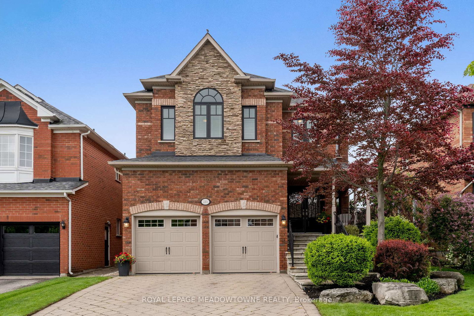 211-eaton-street-halton-hills-ontario-w12184167