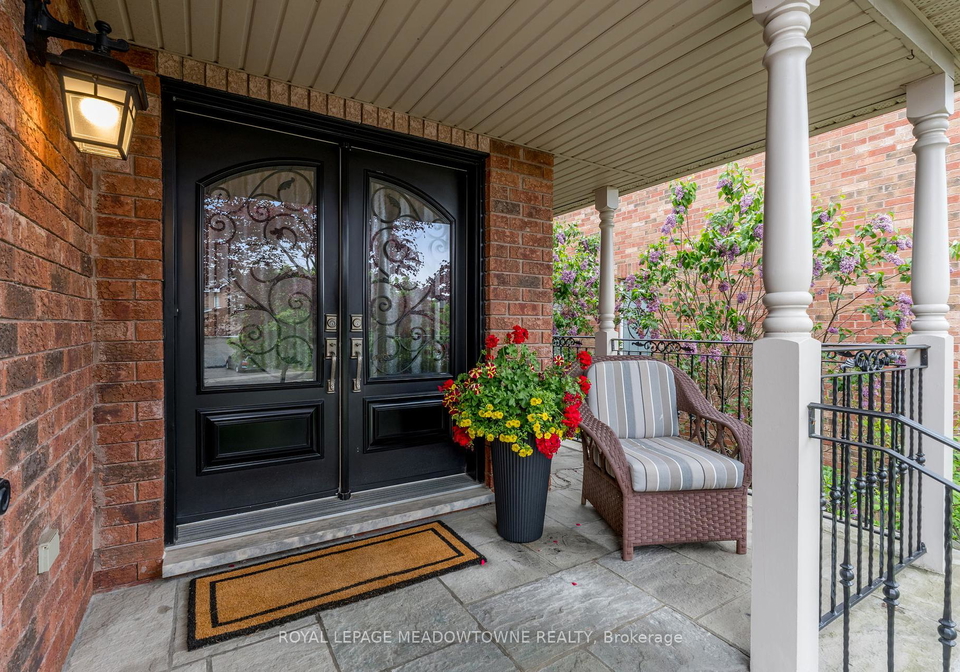 211-eaton-street-halton-hills-ontario-w12184167