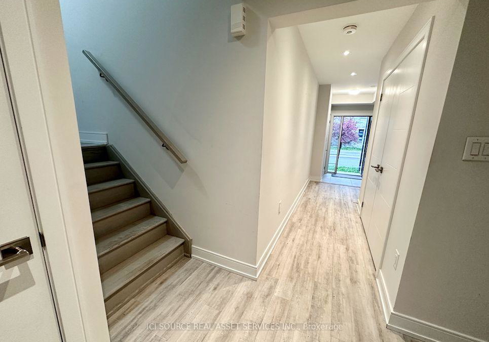 562-rapids-lane-mississauga-ontario-w12184277