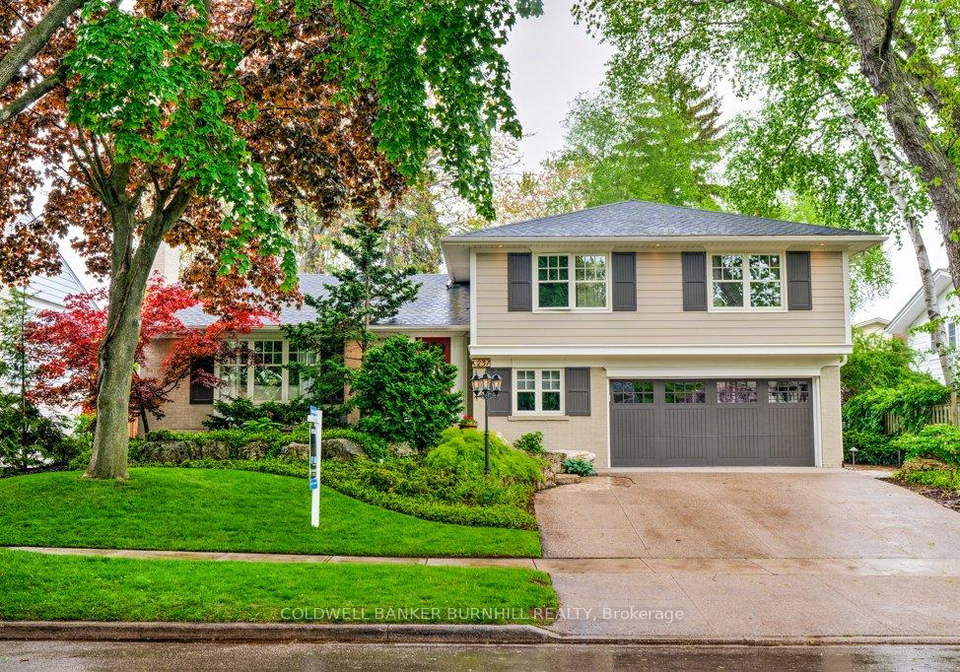 237-penn-drive-burlington-ontario-w12184357