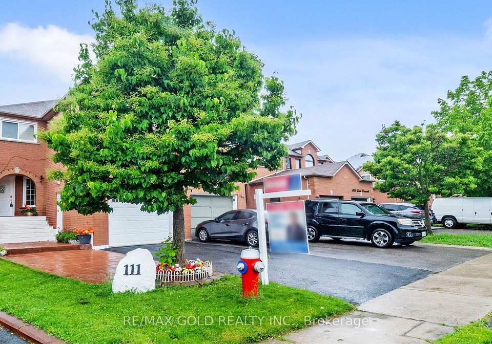 111-lent-crescent-brampton-ontario-w12184479