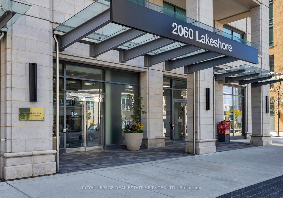 2060-lakeshore-road-burlington-ontario-w12184782