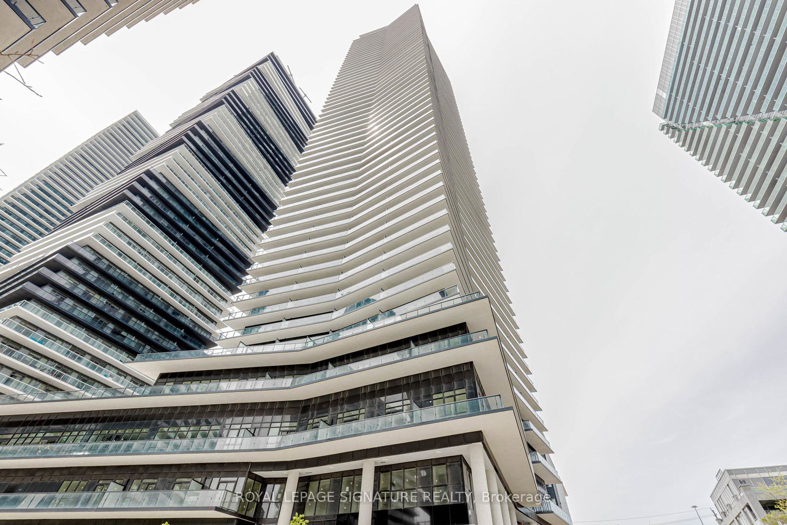 38-annie-craig-drive-etobicoke-ontario-w12184940
