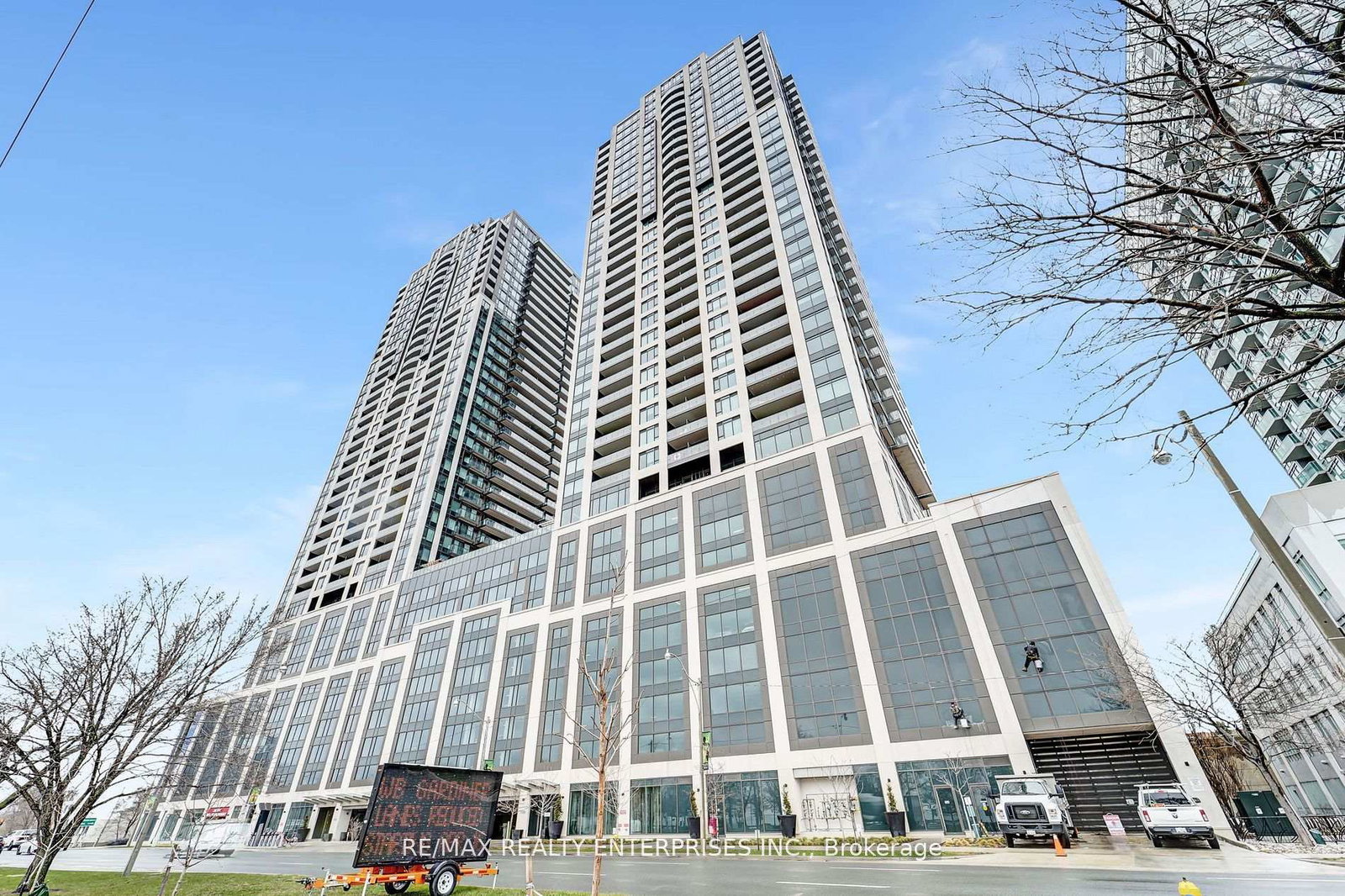 1928-lakeshore-boulevard-w-toronto-ontario-w12185045