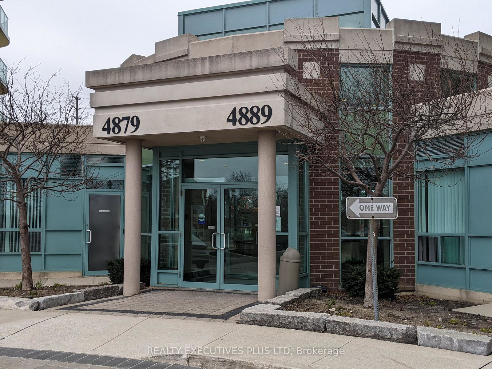 4879-kimbermount-avenue-mississauga-ontario-w12185166