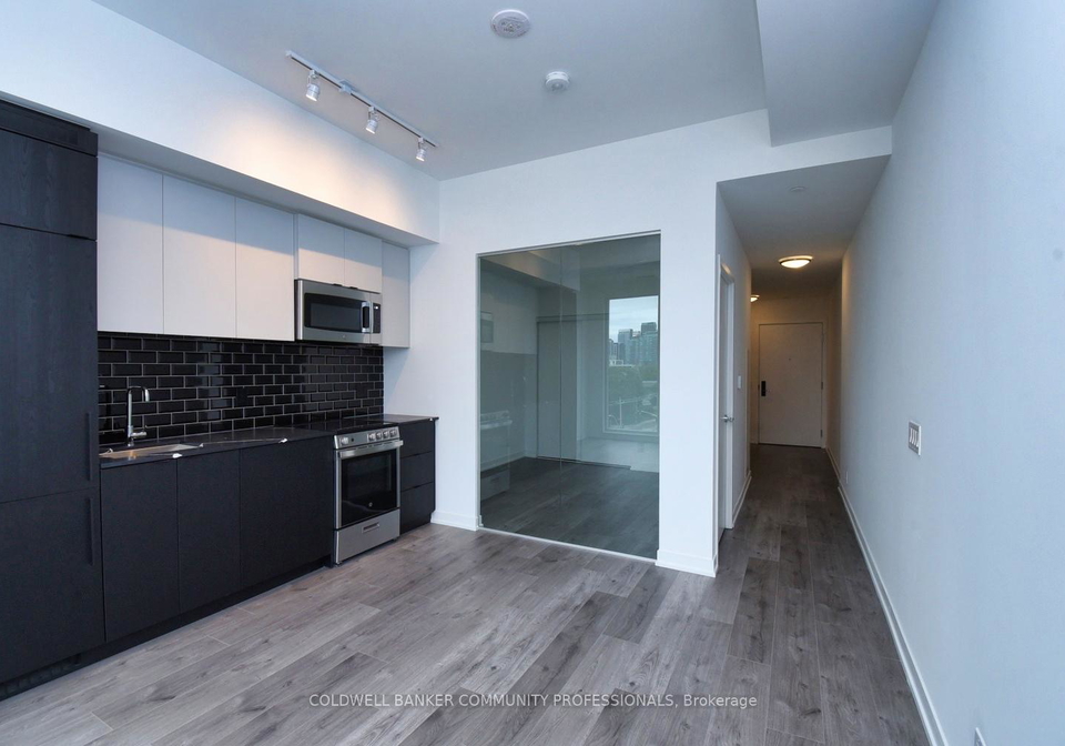 285-dufferin-street-toronto-ontario-w12185523