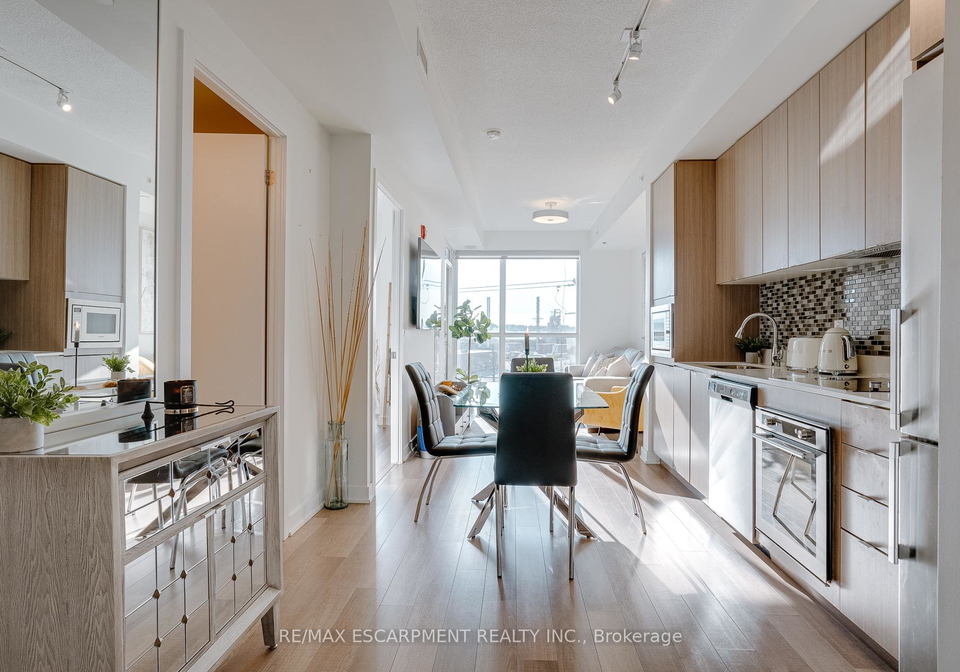 5230-dundas-street-burlington-ontario-w12185654