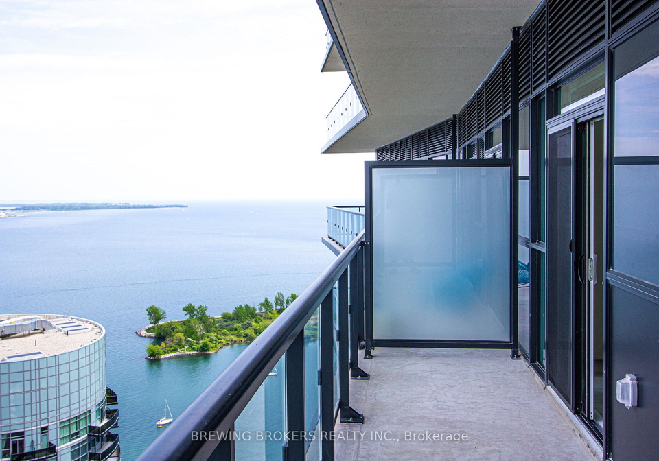 38-annie-craig-drive-etobicoke-ontario-w12186417
