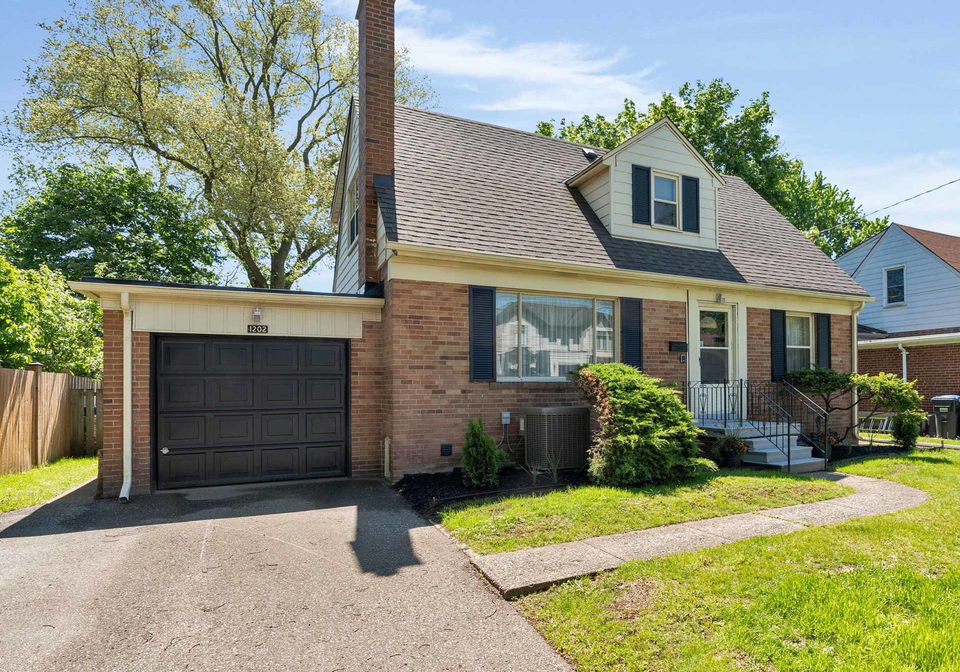 1202-greening-avenue-mississauga-ontario-w12186815