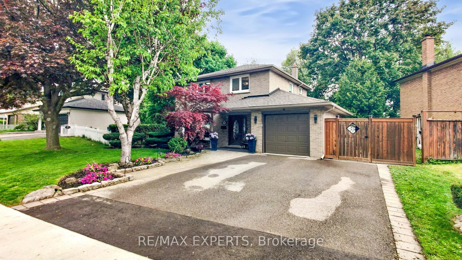105-mercury-road-etobicoke-ontario-w12186894