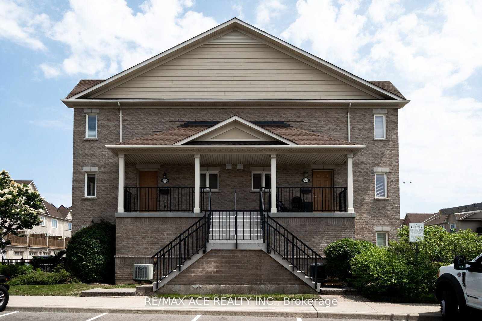 4975-southampton-drive-mississauga-ontario-w12187055