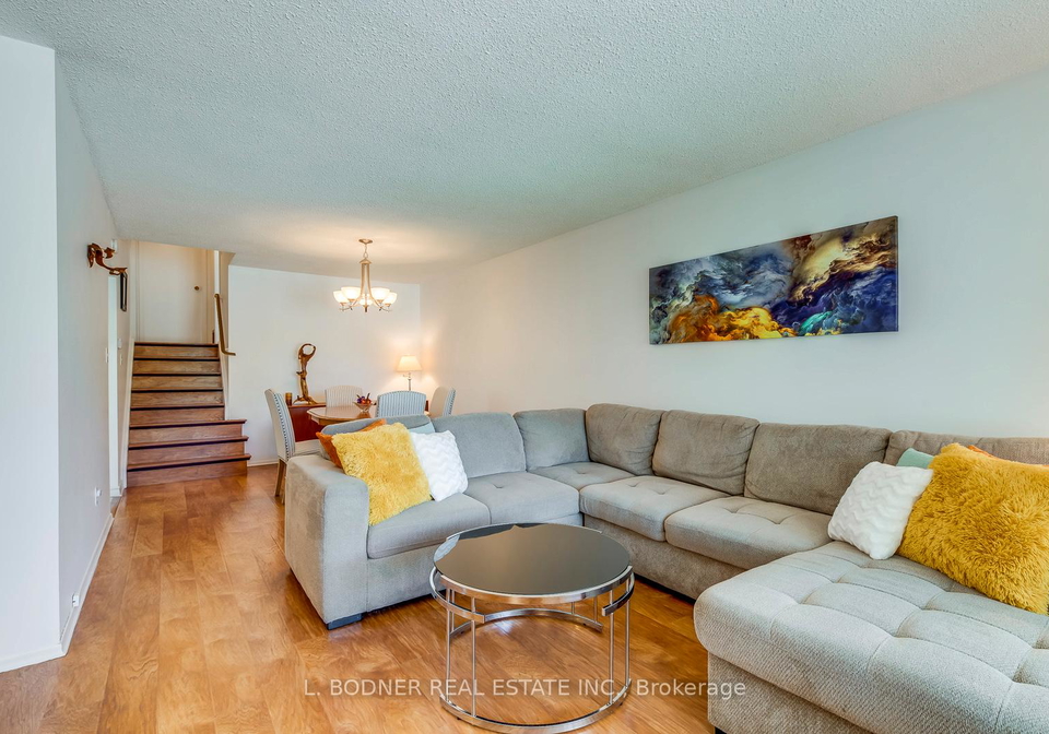 2768-bucklepost-crescent-mississauga-ontario-w12187058