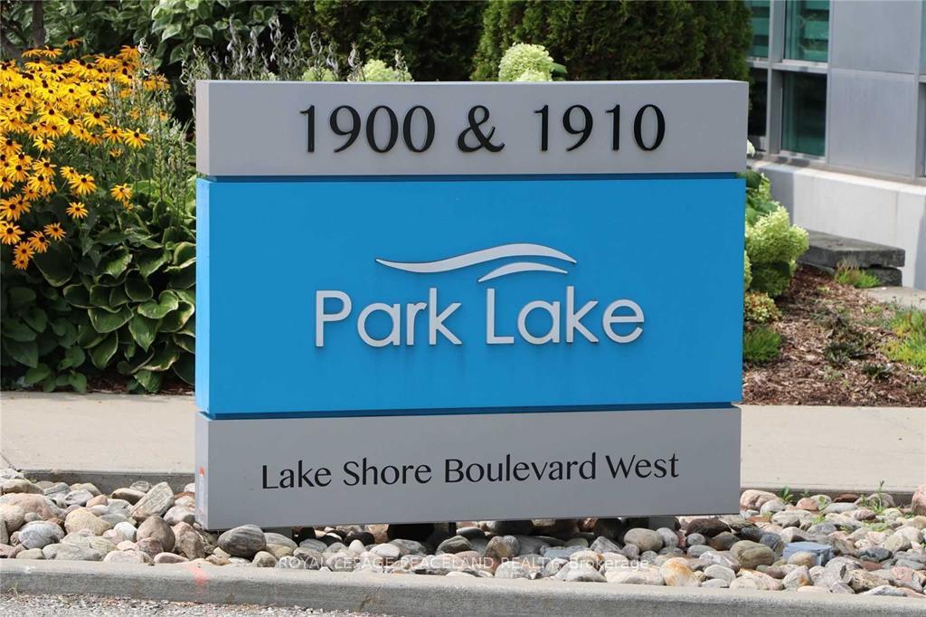 1900-lake-shore-boulevard-w-toronto-ontario-w12187284