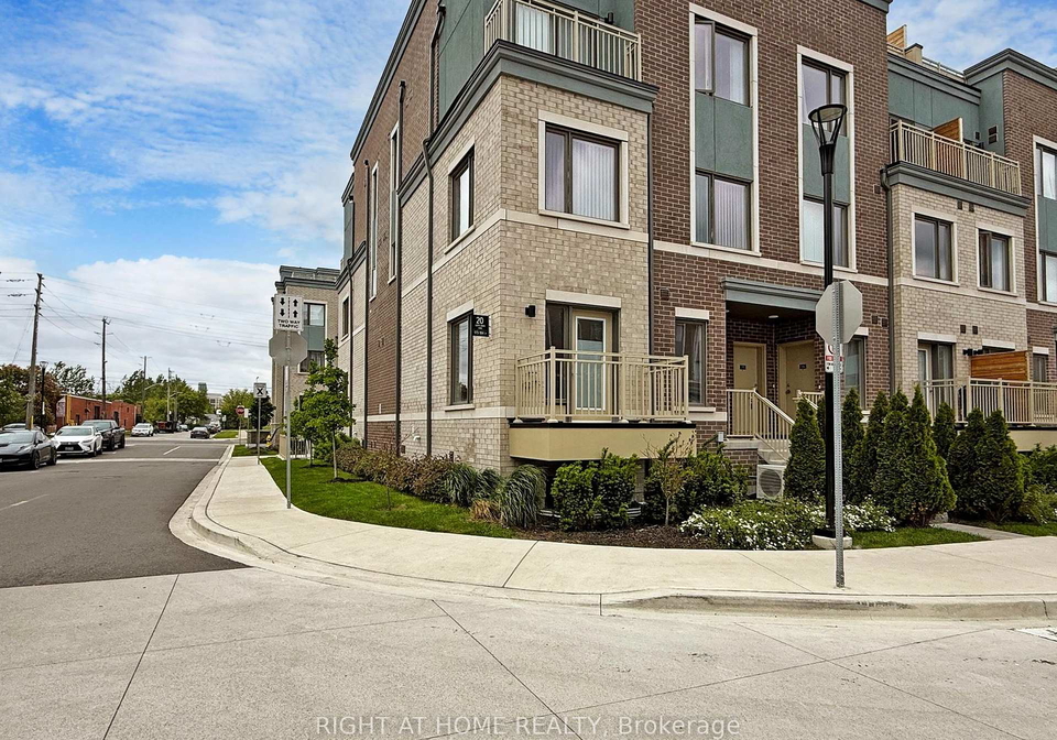 20-lloyd-janes-lane-etobicoke-ontario-w12187340