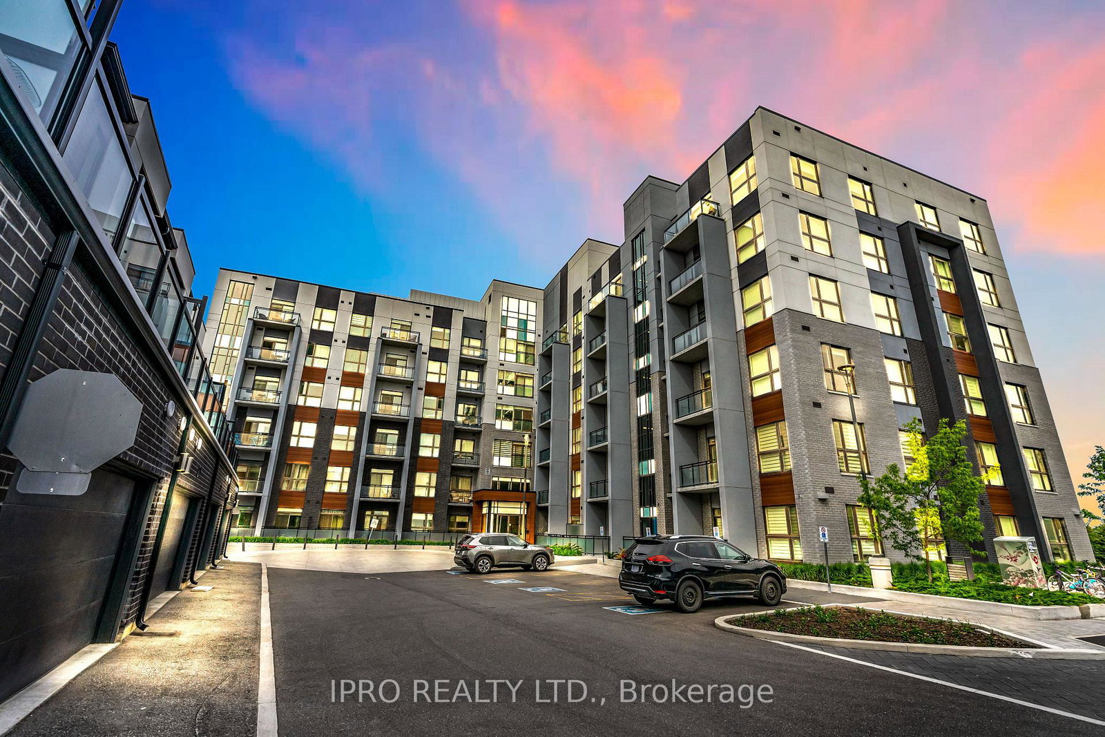 50-kaitting-trail-oakville-ontario-w12187477