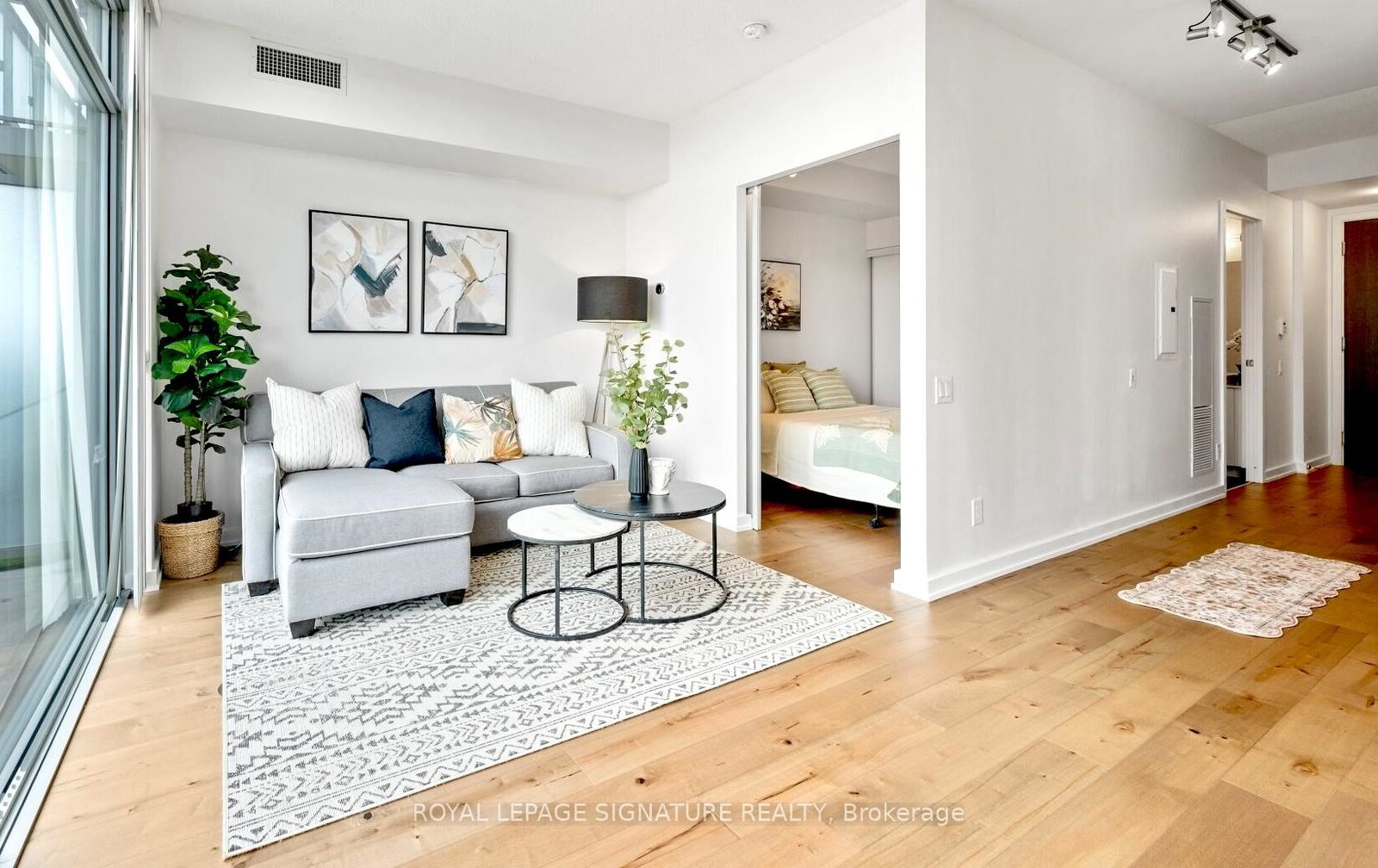 105-the-queens-way-toronto-ontario-w12187542