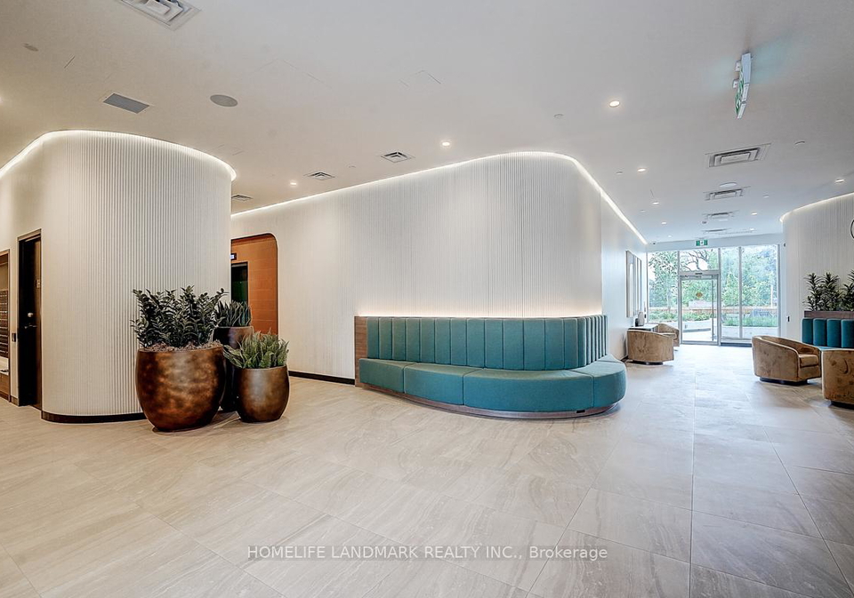 689-the-queensway-etobicoke-ontario-w12187654