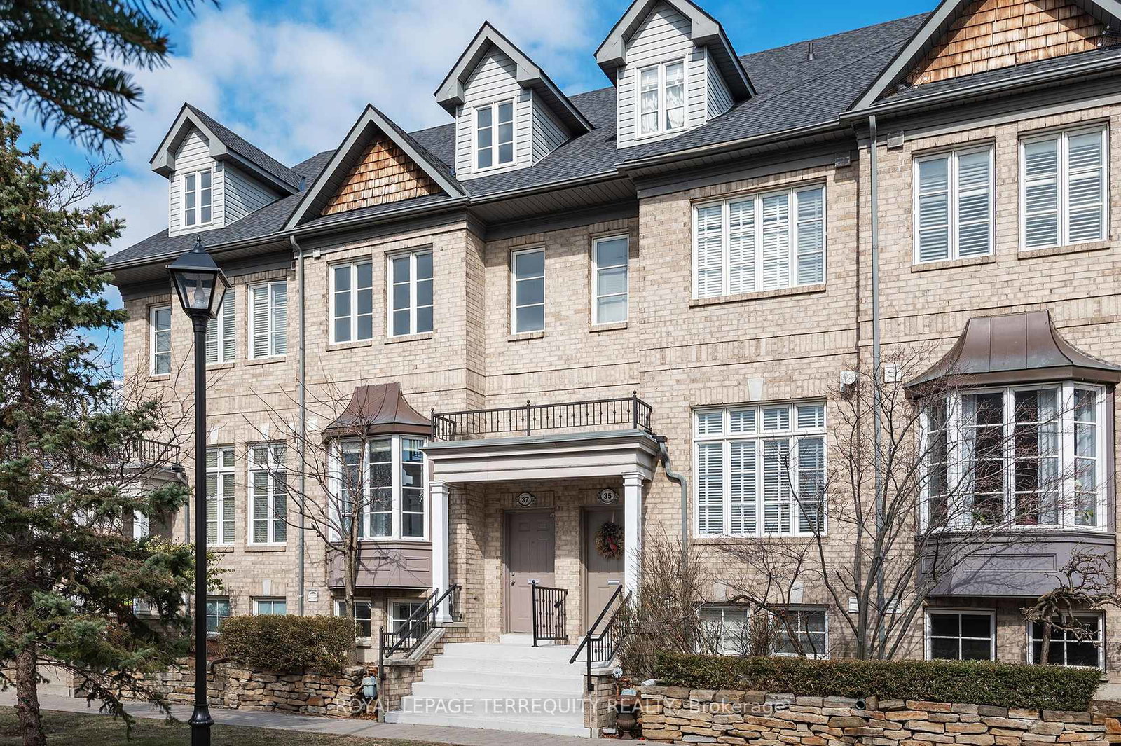 37-shires-lane-etobicoke-ontario-w12188439